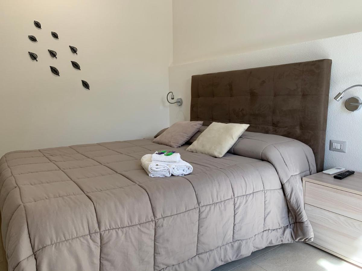 B&B Somiar 圣特奥多罗 外观 照片