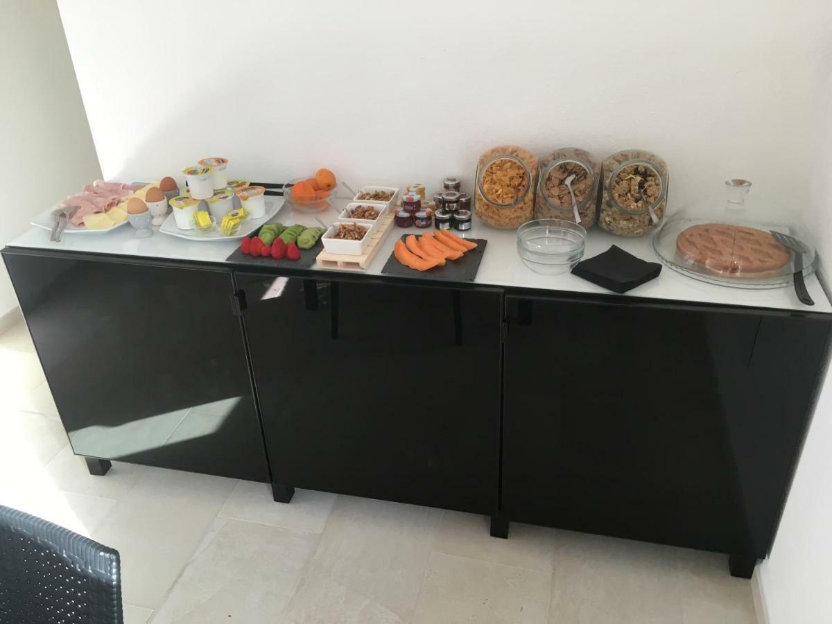 B&B Somiar 圣特奥多罗 外观 照片